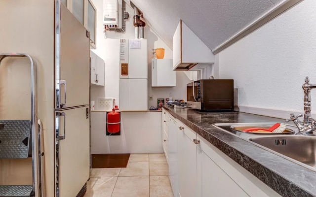 Beautiful Holiday Home in Oldenzaal with Hot Tub