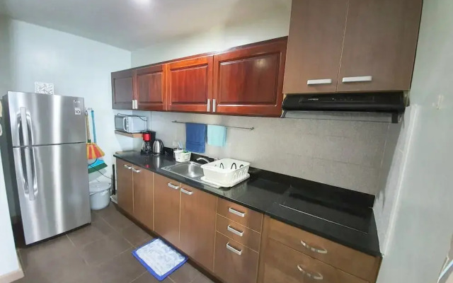La Mirada Residences