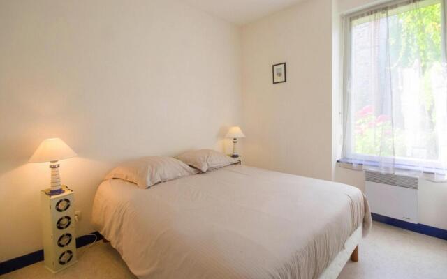 Semi-detached Houses, Etables-sur-mer