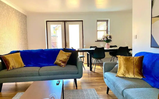Immaculate 3-bedroom House in Milton Keynes