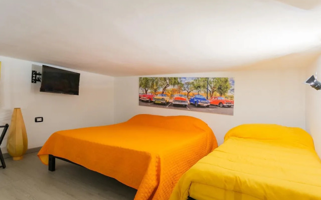 Little Havana Apartment by Wonderful Italy