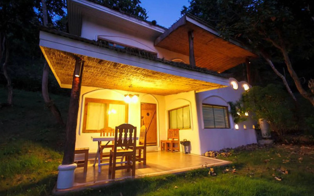 Morning Glory Resort