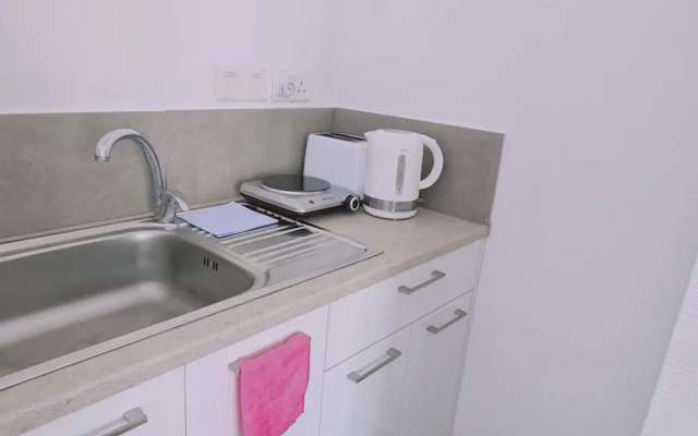 100 AN - Napa Living 23