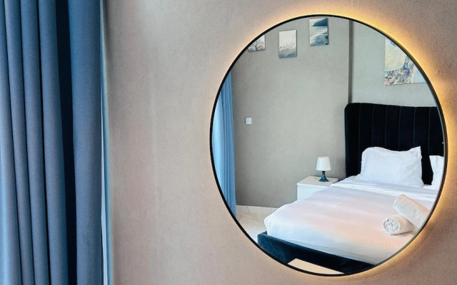 Premium 2 Bed Millennium Apartment