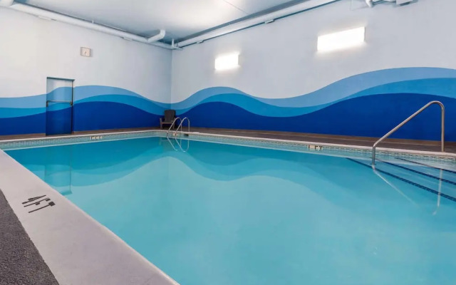 Ramada Coquitlam