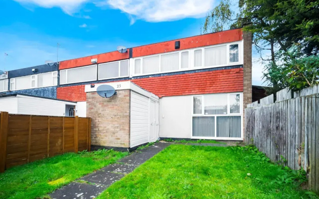 3-bed House in Birmingham-jlr,nec,bham,airport