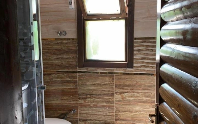 Sakli Cennet Esadiye