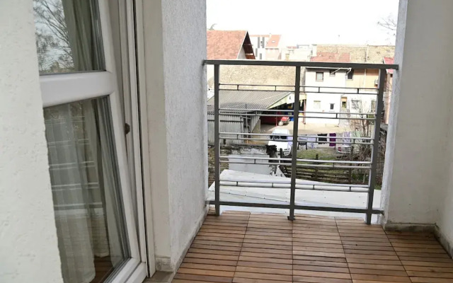 HomeRent White