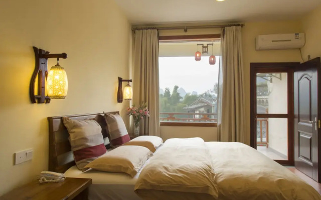 Snow Lion Riverside Resort