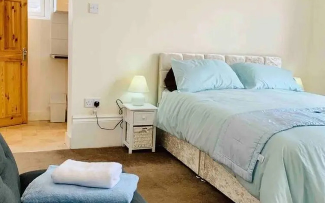 The Studio - Oxford Street Whitstable