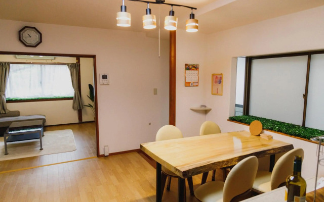 Wぴーす（W Peace)