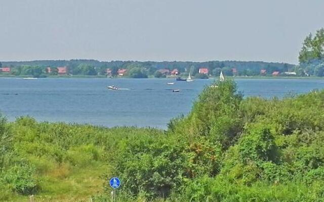 Holz_Ferienhaeuser Rechlin SEE 9800