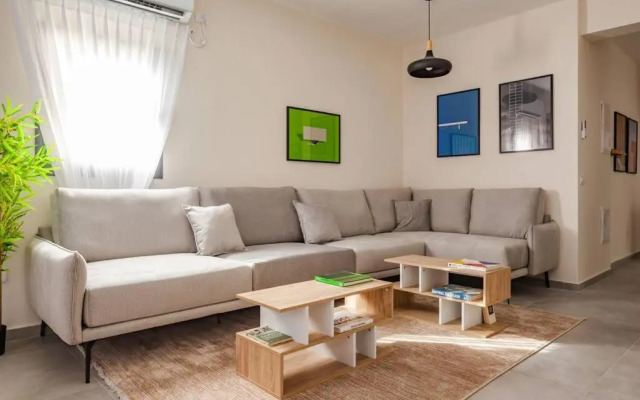 ✦Newly Renovated, Spacious 2BR✦ #BUGRASHOV_LIFE✦