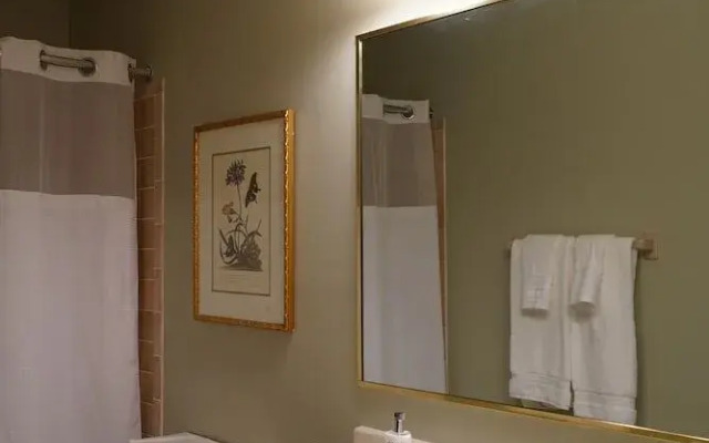 Le Chambord at Curry Estate