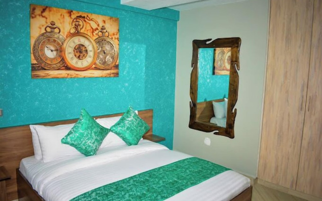 The 818 Hotel Ol Kalou