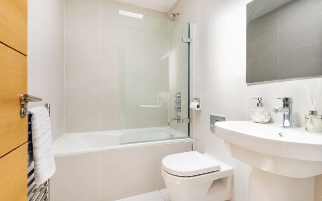 Stamford Brook Apartments