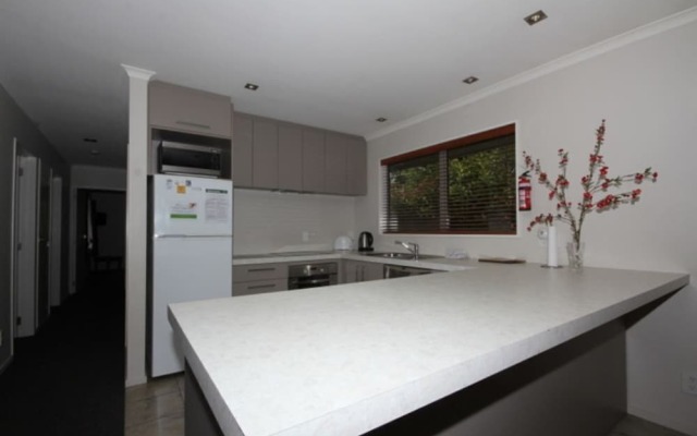 23a Jollies Pass Road