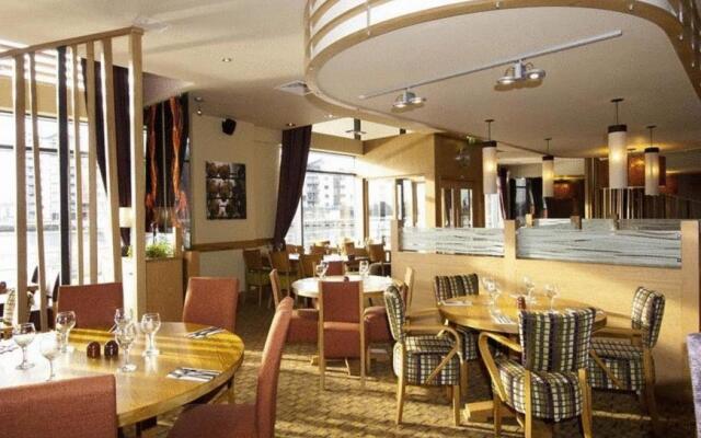 Premier Inn Swansea Waterfront