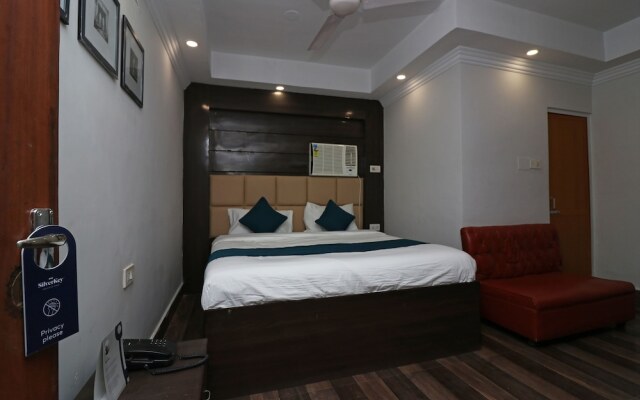 Silverkey Executive Stays 30334 Jaan Nagar Road