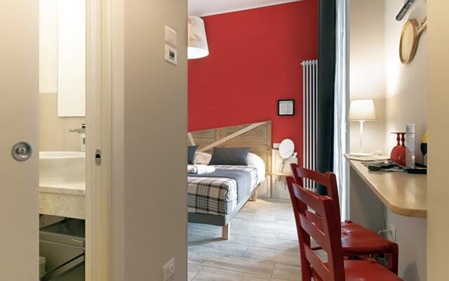 Bed and Breakfast Bric & Brac