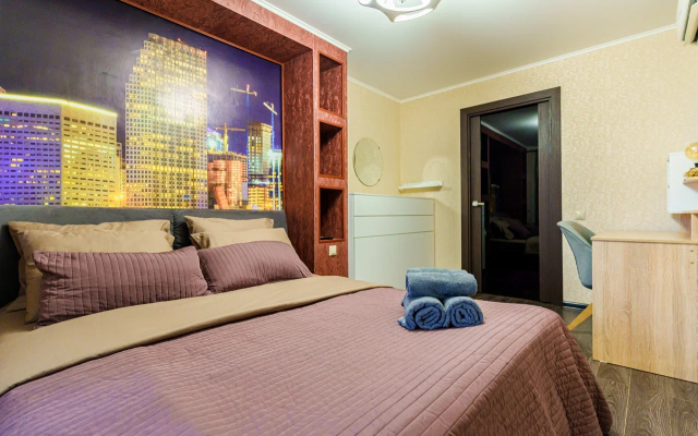 LetoApart на Карла Маркса