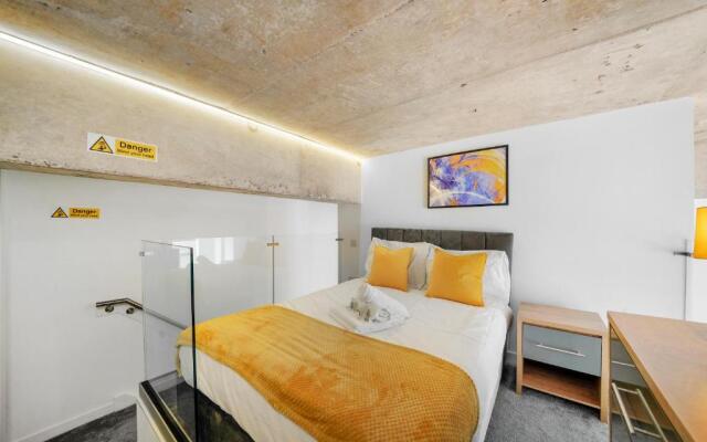 Duplex Apartments By Luxe Your Stays- Sandwell, West Bromwich