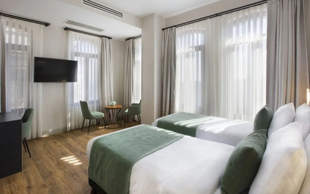 TAKSiM JUNO RESİDENCES