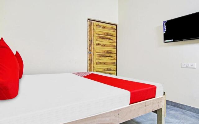 OYO Flagship 80594 Skyway Residency