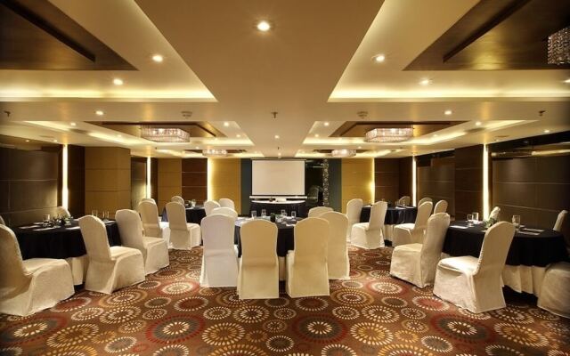 Fortune Select SG Highway, Ahmedabad - Member ITC Hotels' Group