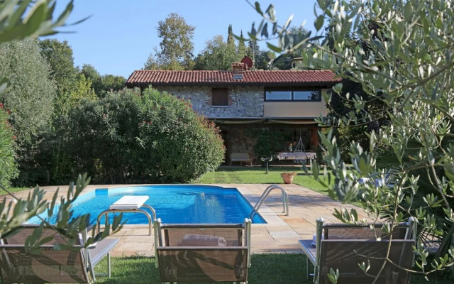 Villa Girasole in Polpenazze del Garda