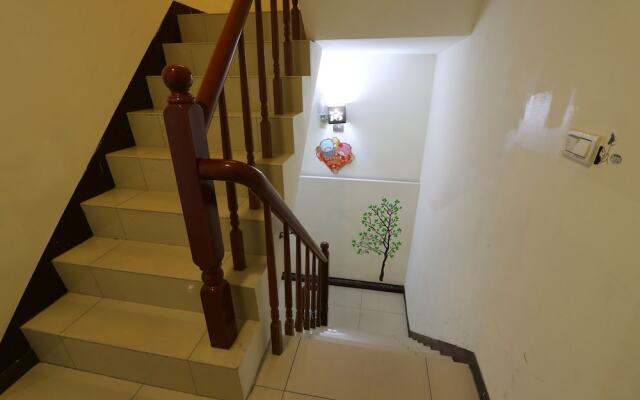 Fengjia Hello Hostel