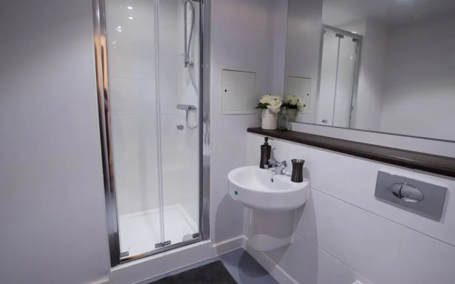 Alluring 1-Bedroom Apartment For Couples In Liverpool