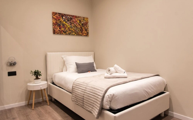 XXIV Domus Luxury Suites