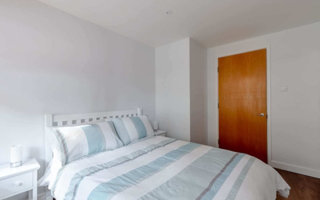 Modern And Spacious 2 Bedroom in Central London