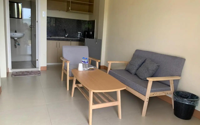 Lee's Apartment