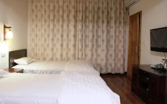 The Sleepy Teepee Hotel