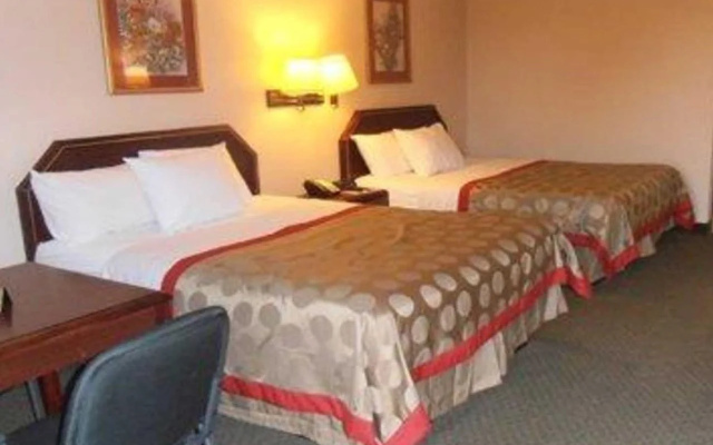 Econo Lodge Dallas South/Hutchins