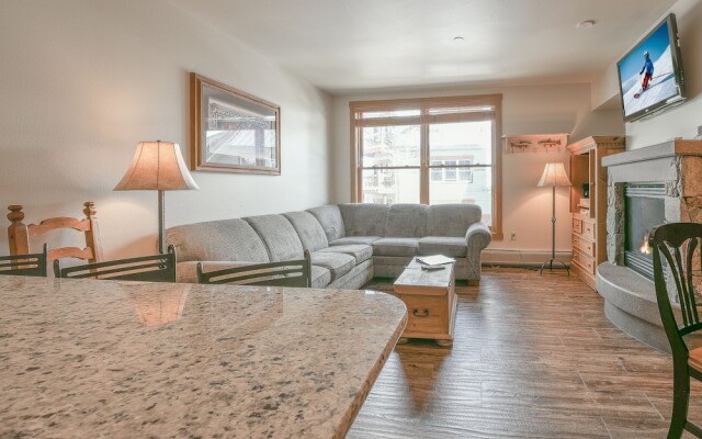 Black Bear 8052 by SummitCove Vacation Lodging