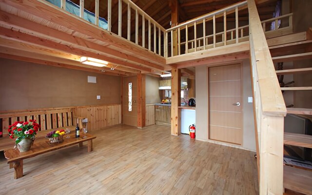 Pyeongchang Gold Hanok Pension