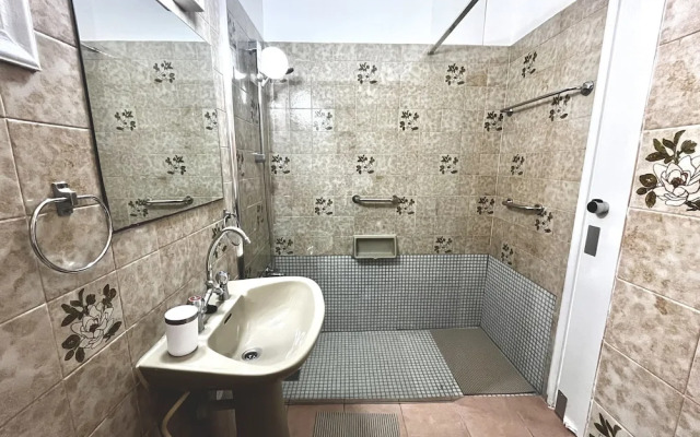 79 AN - Stay Nissi Chrysland Studio 111