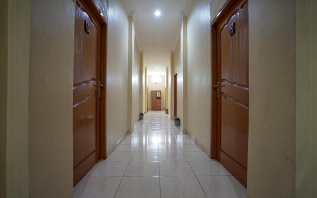 OYO 335 Wisma Empat Lima Syariah