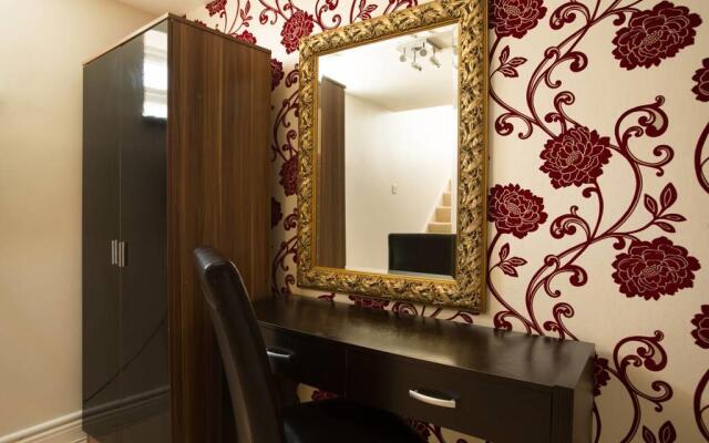 Wentworth House Hotel