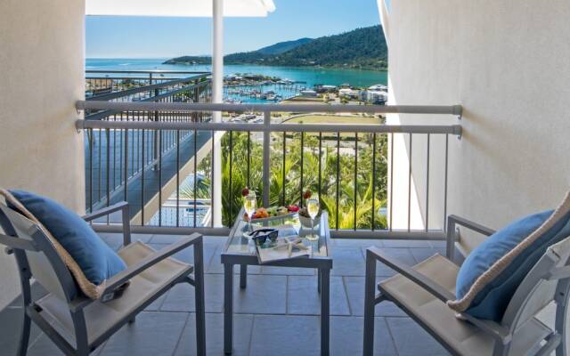 The Hamptons on Airlie