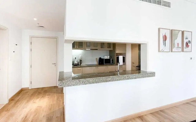 Amazing 1BR APT Downtown