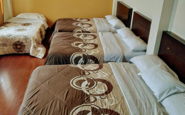 Hostal El Roble