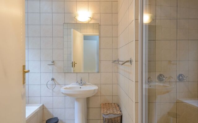 San Lameer Villa Rentals 10431