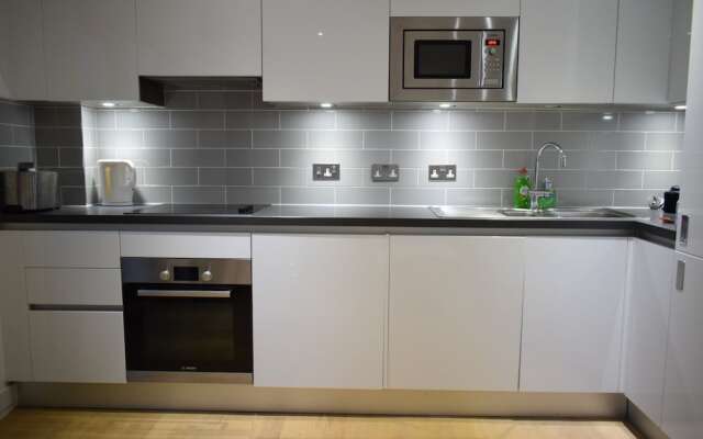 Modern 1 Bedroom Apartment Near Homerton