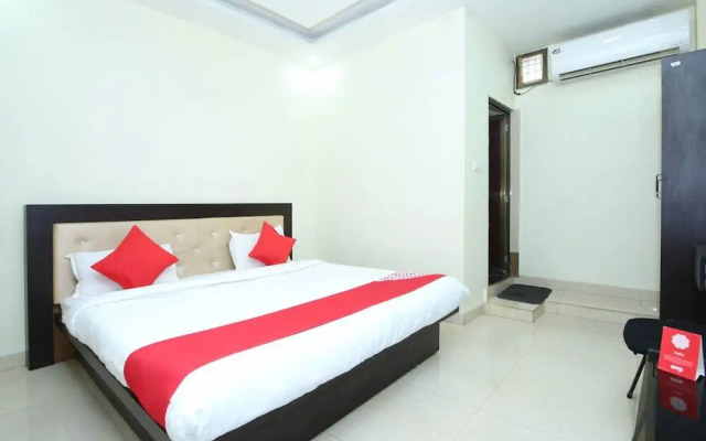 Hotel Shri Radha ISBT by OYO Rooms