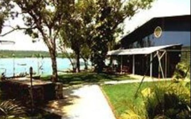 Lake Bennett Resort