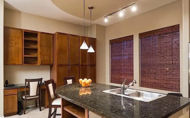Glendale Getaway By Signature Vacation Rentals